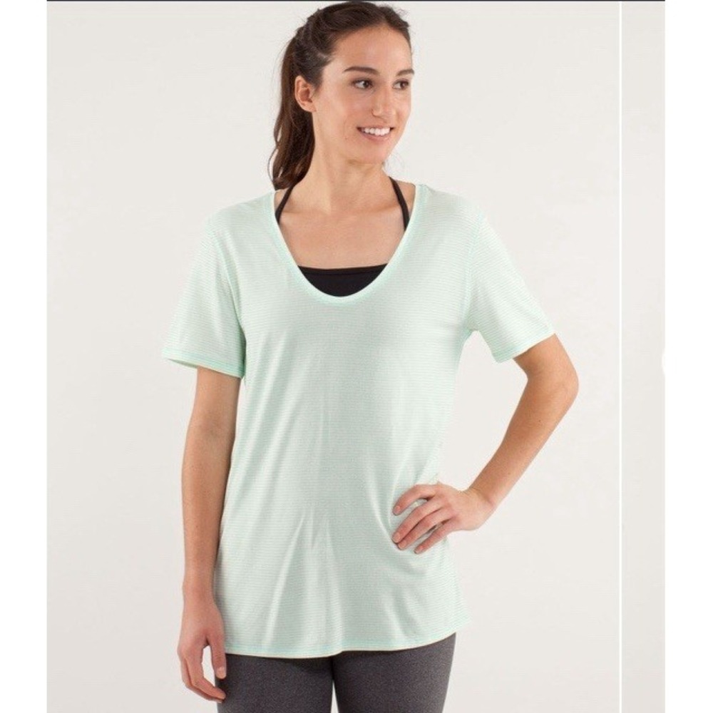 Lululemon Not So Basic Gym Tee XL Mint Green Stripe‎ Lightweight Short Sleeve